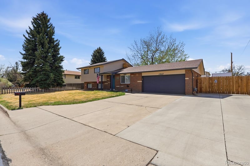 1565 S Otis St, Lakewood, CO 80232