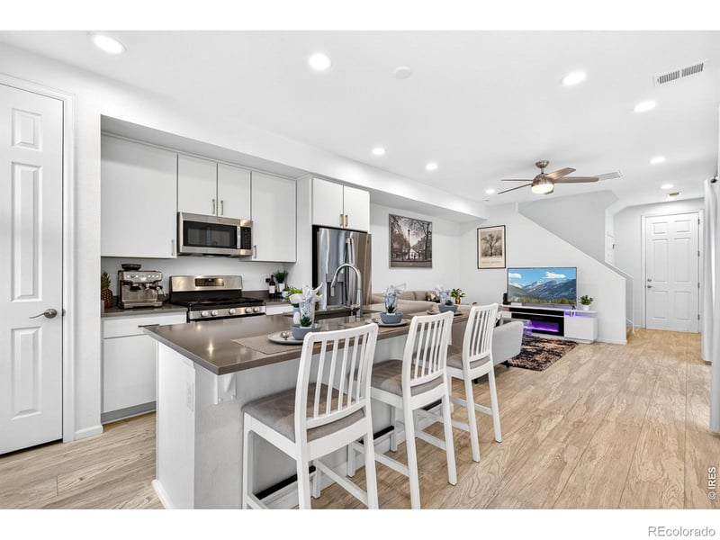 12314 Hayloft Ln, Thornton, CO 80241