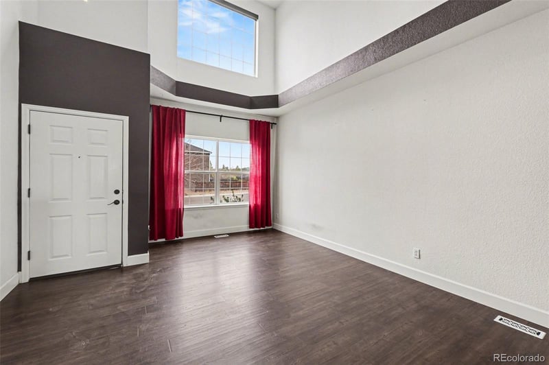 9737 Eagle Creek Pw, Commerce City, CO 80022