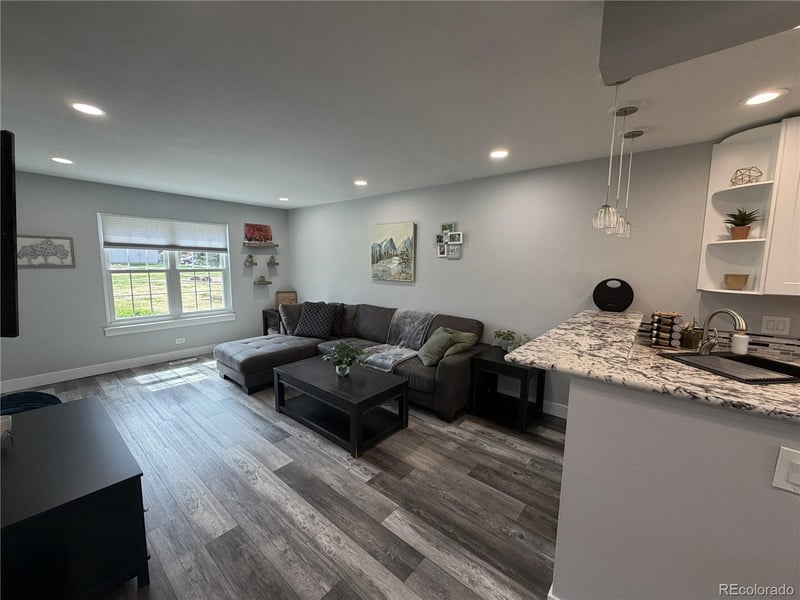 7110 Gaylord St #L4, Centennial, CO 80122