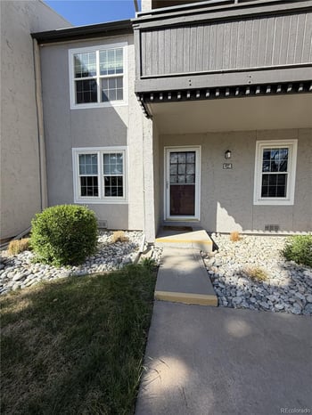 7110 Gaylord St #L4, Centennial, CO 80122