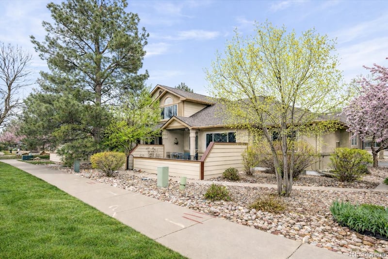 563 Ridgeview Dr, Louisville, CO 80027