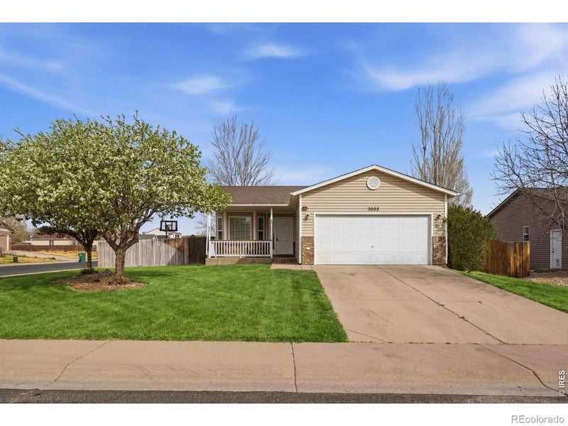 3005 Swan Point Ct, Evans, CO 80620