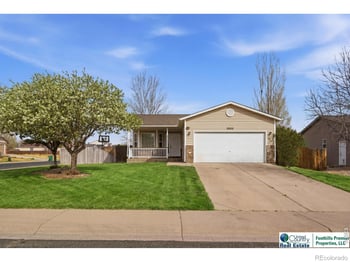 3005 Swan Point Ct, Evans, CO 80620