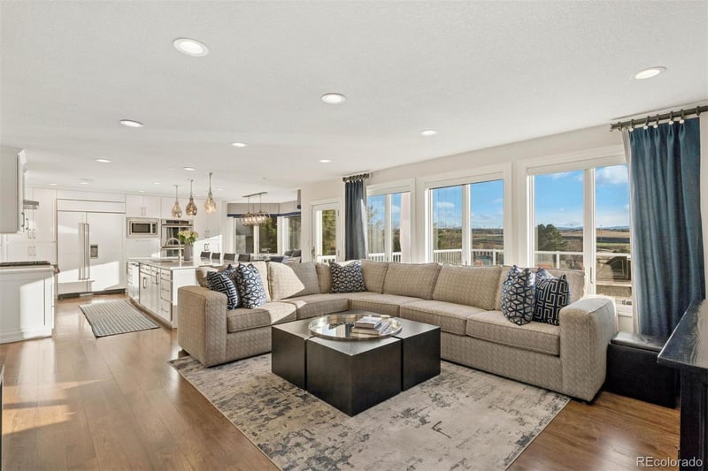 5298 Otero Cir, Centennial, CO 80122