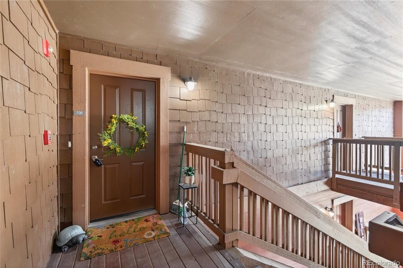 560 River View Dr #706, New Castle, CO 81647