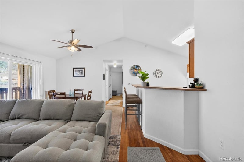 560 River View Dr #706, New Castle, CO 81647