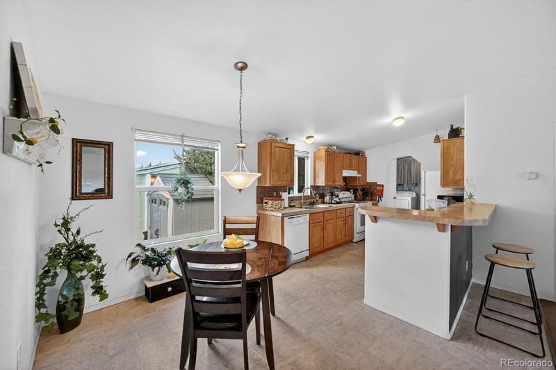 1801 92nd Ave, Denver, CO 80260