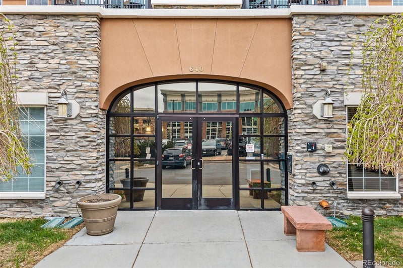 640 11th St #203, Golden, CO 80401