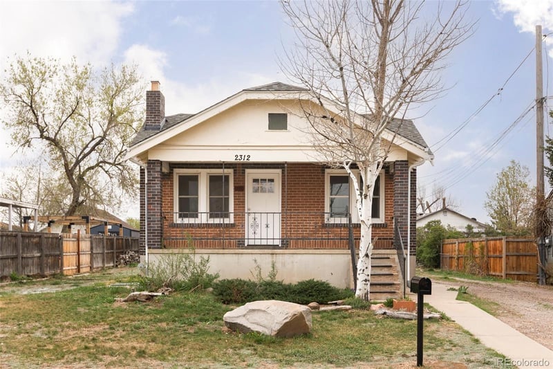 2312 Baltic Pl, Englewood, CO 80110