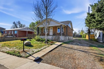2312 Baltic Pl, Englewood, CO 80110