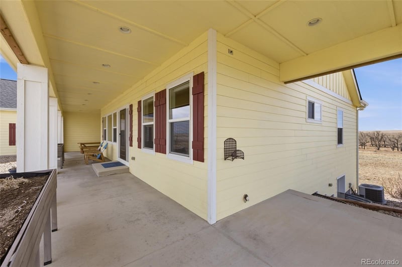 65206 E Mexico Pl, Byers, CO 80103