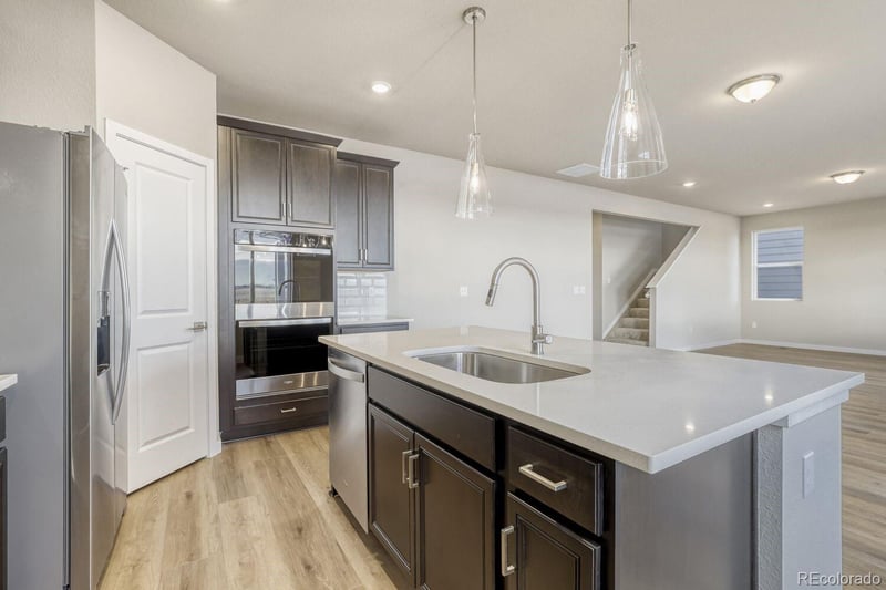 55025 28th Pl, Strasburg, CO 80136