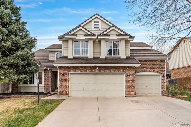 4852 Carson St, Aurora, CO 80015