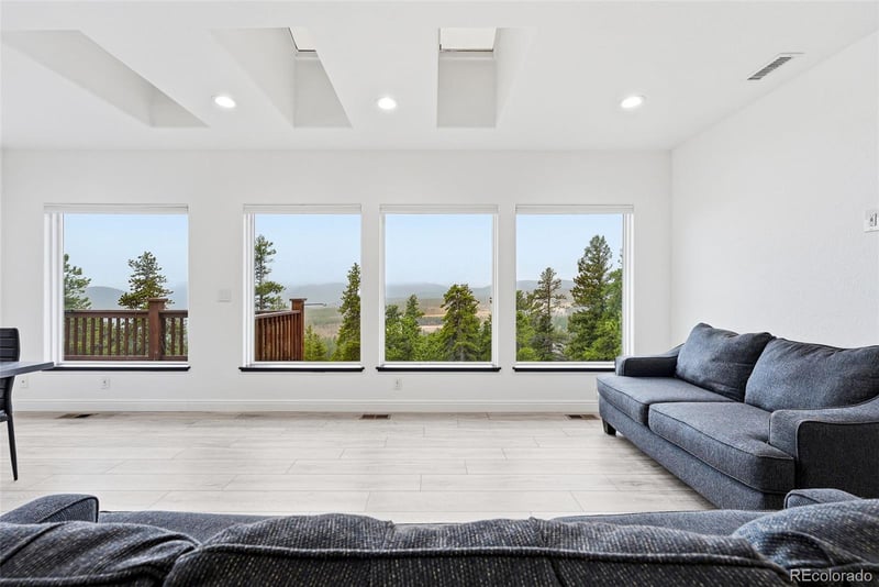 34618 Lyttle Dowdle Dr, Golden, CO 80403