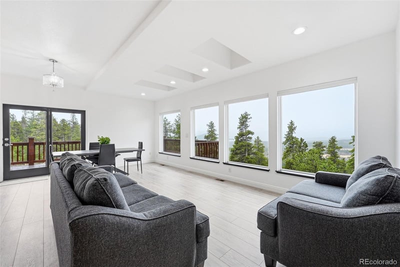 34618 Lyttle Dowdle Dr, Golden, CO 80403