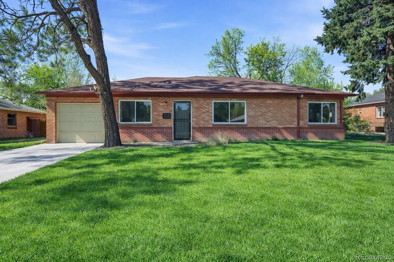 811 Ursula St, Aurora, CO 80011