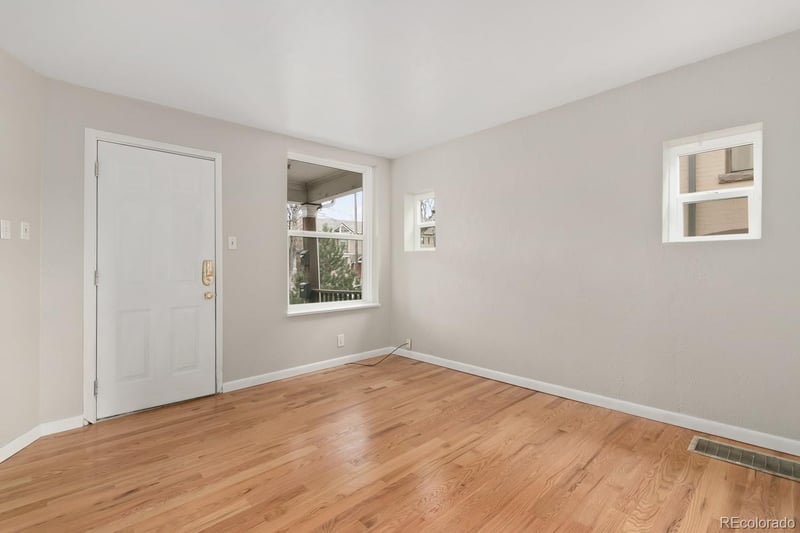 541-543 Logan St, Denver, CO 80203