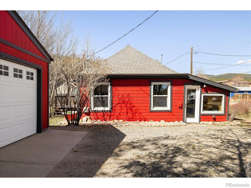 470 W 3rd St, Nederland, CO 80466