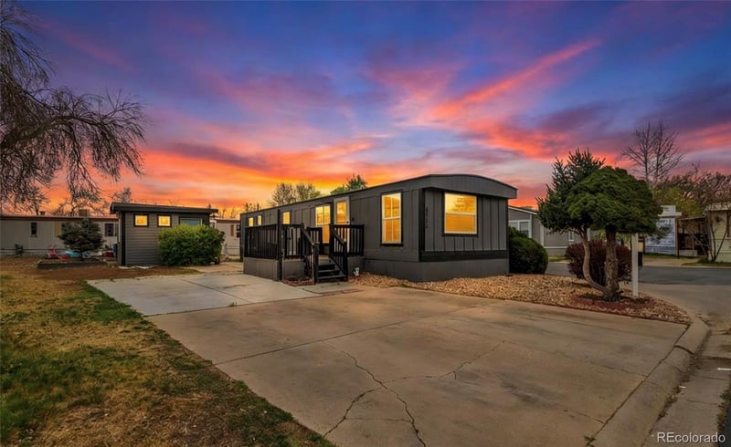 2885 Midway Blvd, Denver, CO 80234