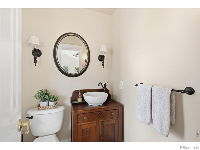 4136 Lost Canyon Dr, Loveland, CO 80538