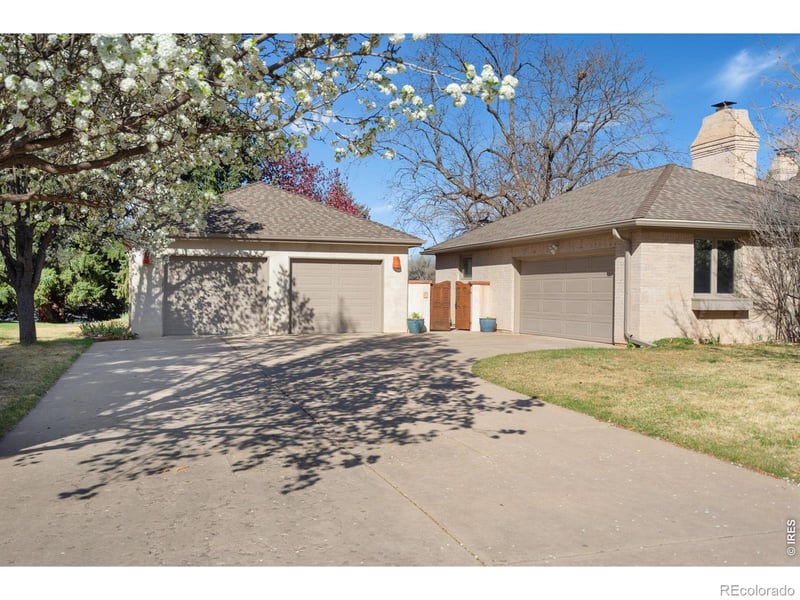 2401 Brookwood Dr, Fort Collins, CO 80525