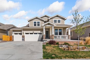 2995 160th Pl, Thornton, CO 80602