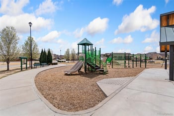 2995 160th Pl, Thornton, CO 80602