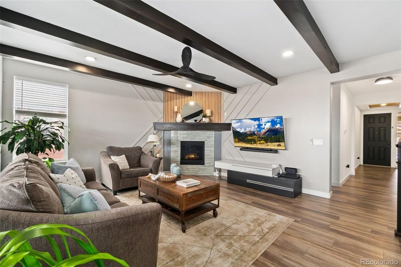 2995 160th Pl, Thornton, CO 80602