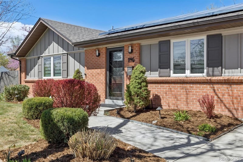 895 S Glencoe St, Denver, CO 80246