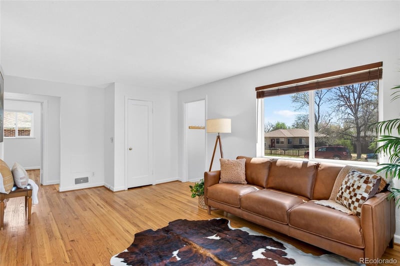 8165 17th Ave, Lakewood, CO 80214