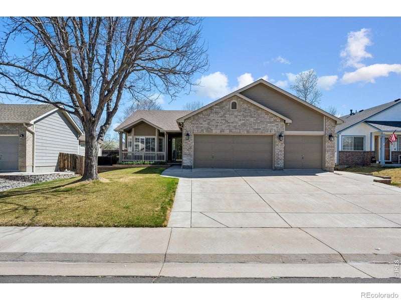 11330 Nome St, Commerce City, CO 80640