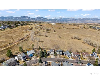 2225 Cliffrose Ln, Louisville, CO 80027