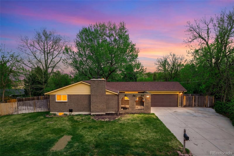 750 Xenon St, Lakewood, CO 80401