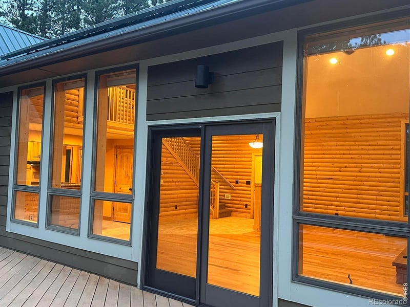 195 Rockledge Cir, Lyons, CO 80540