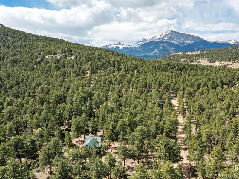 195 Rockledge Cir, Lyons, CO 80540
