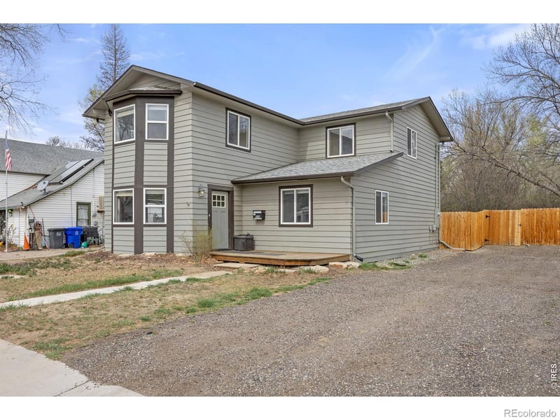 615 10th St, Loveland, CO 80537