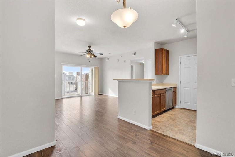 15700 Jamison Dr #4-301, Englewood, CO 80112