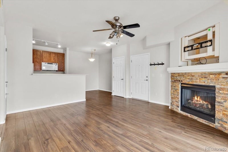 15700 Jamison Dr #4-301, Englewood, CO 80112