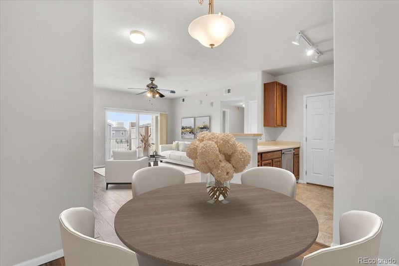 15700 Jamison Dr #4-301, Englewood, CO 80112