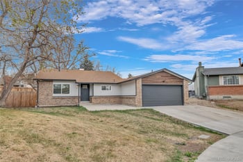 8573 Dover Cir, Arvada, CO 80005