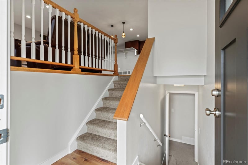 5866 Parfet Ct, Arvada, CO 80004