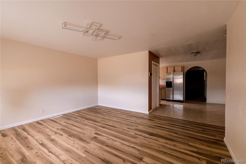 2021 Lynwood Ln, Pueblo, CO 81005