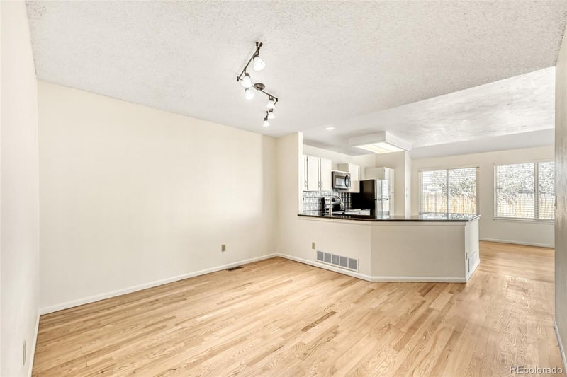 4927 Eagle Cir, Aurora, CO 80015