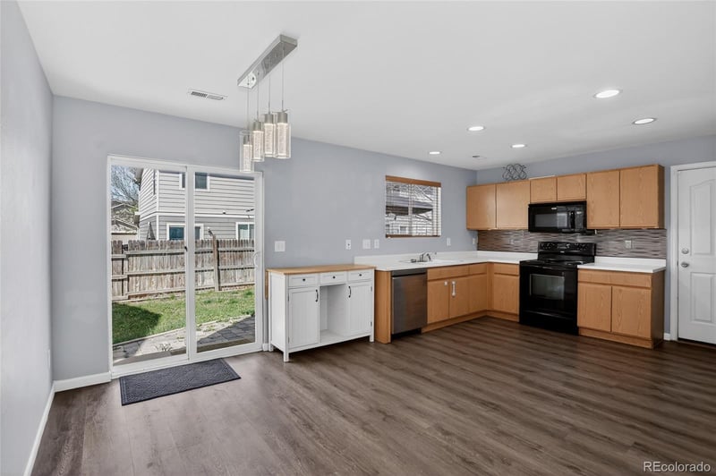 10671 Upper Ridge Rd, Longmont, CO 80504