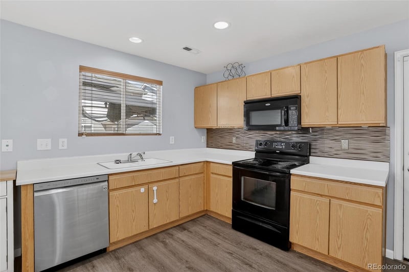 10671 Upper Ridge Rd, Longmont, CO 80504