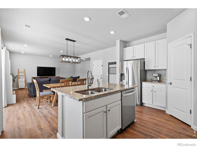 27074 Archer Ave, Aurora, CO 80018