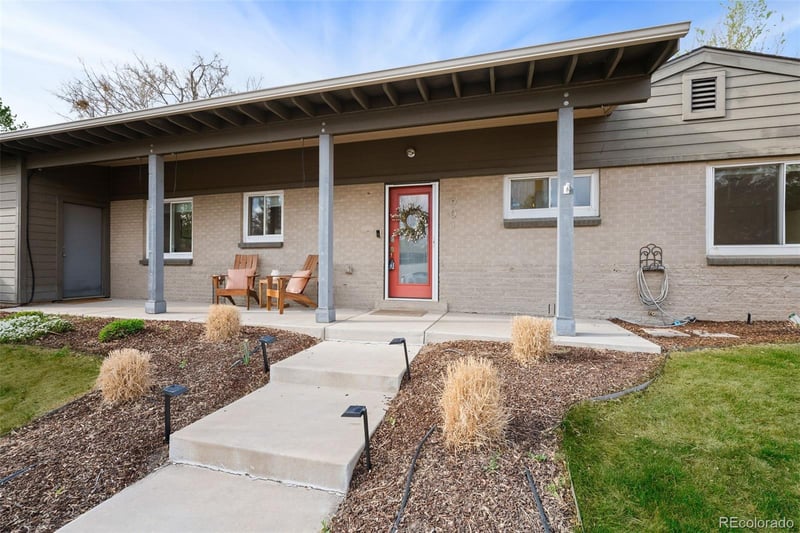 901 Glencoe St, Denver, CO 80220