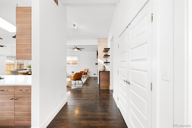 901 Glencoe St, Denver, CO 80220