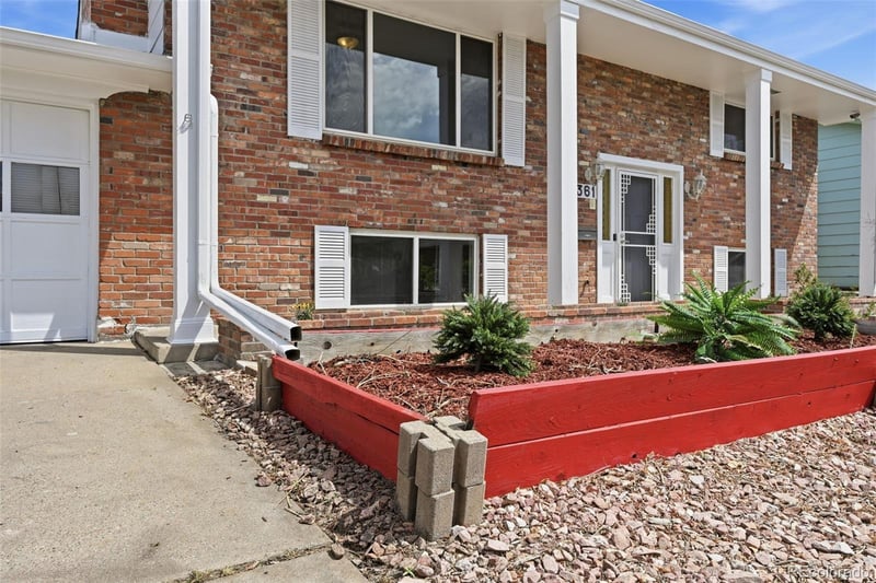 4361 Dixon Dr, Westminster, CO 80031